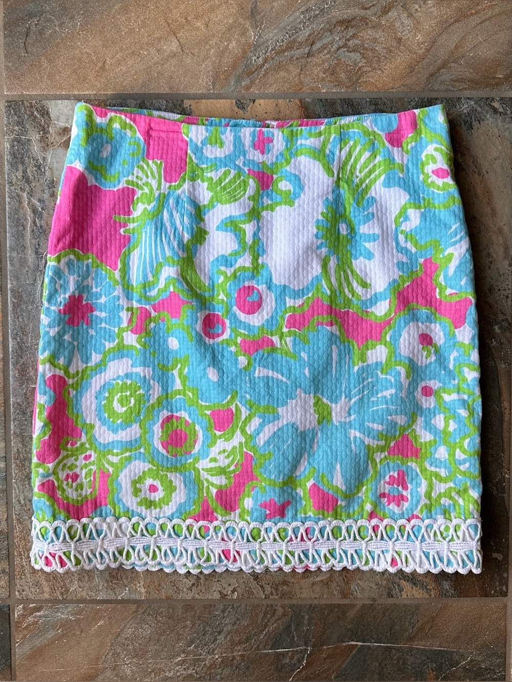 Lilly Pulitzer It's A Delicacy Embroidered Lace Mini Skirt Pink Green Size 0